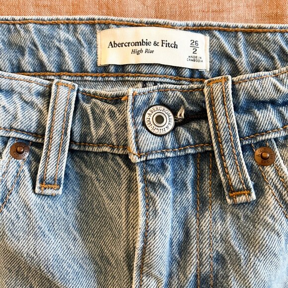 Abercrombie & Fitch - Denim Skirt. Size 26 / 2 - Picture 9 of 15